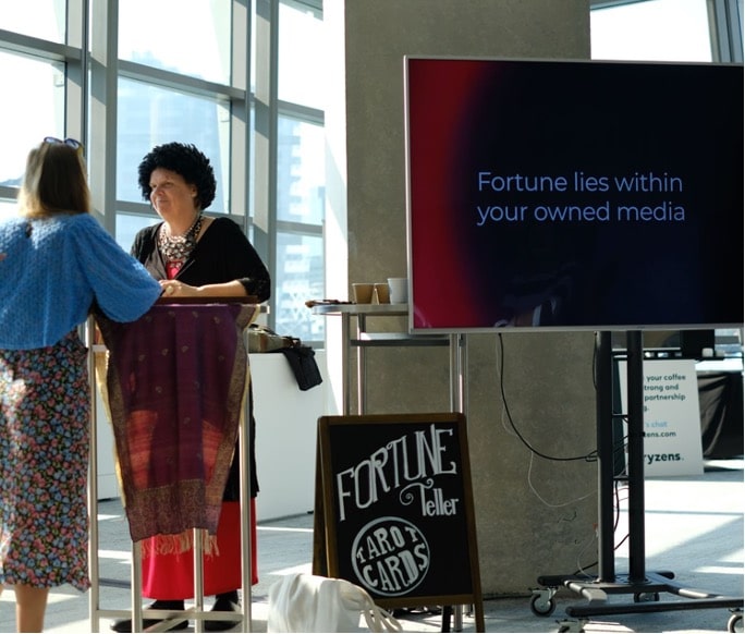 Our Fortune Teller at the Retailer Leaders Forum